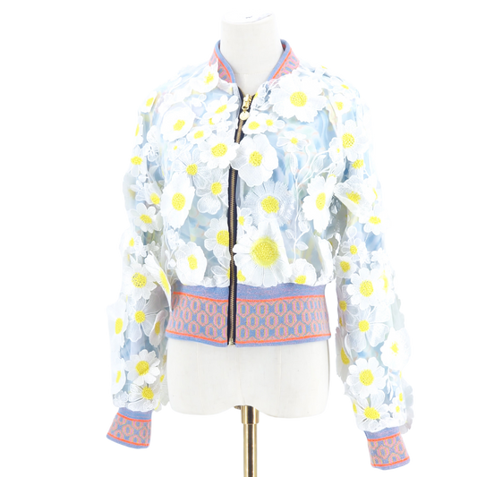 Small White and Yellow 3D Flowers