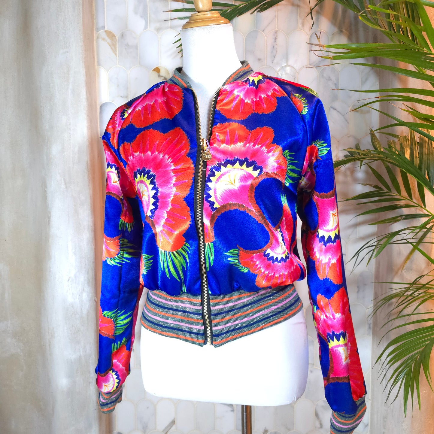 Medium Pink Brocade