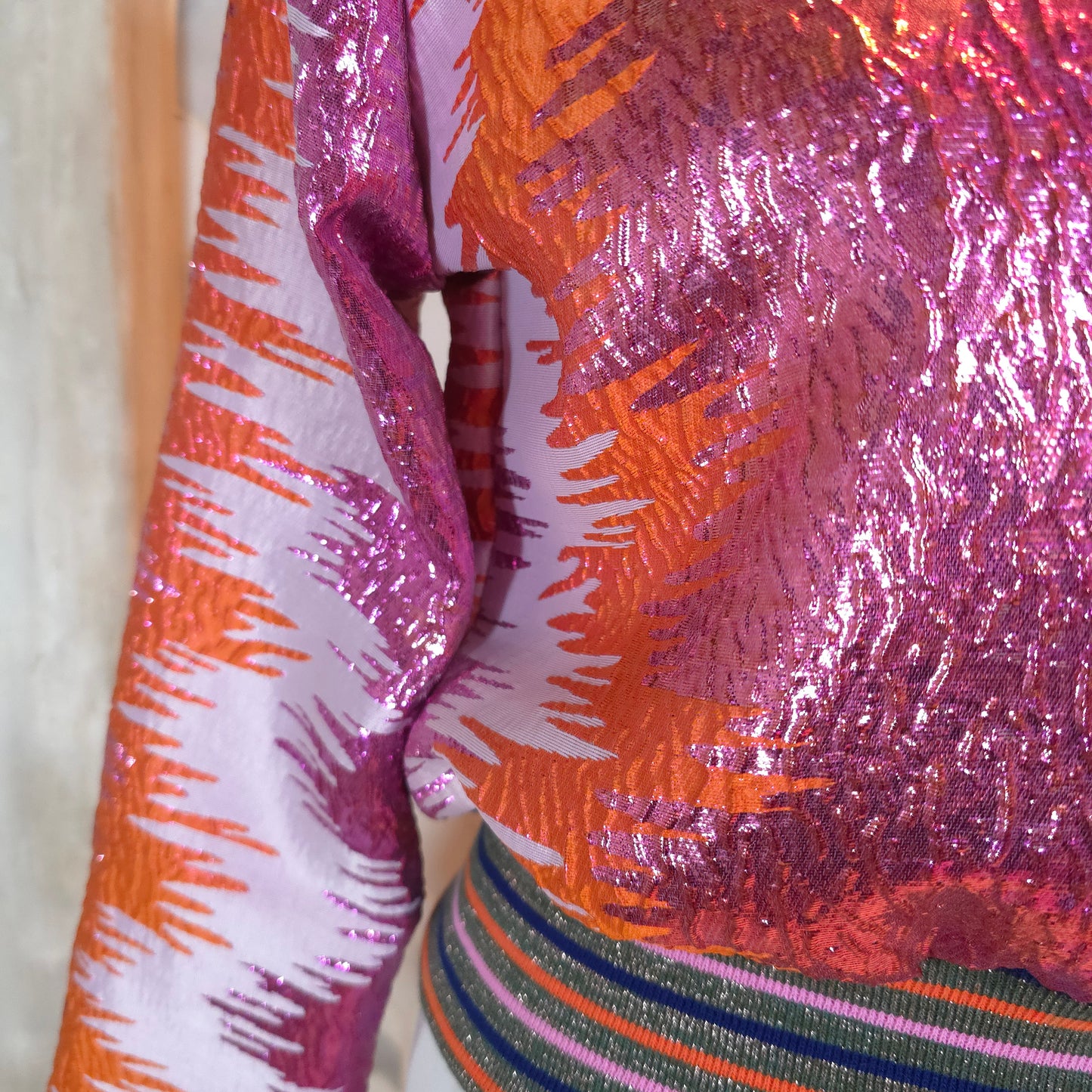 Small Orange and Pink Metalic Brocade