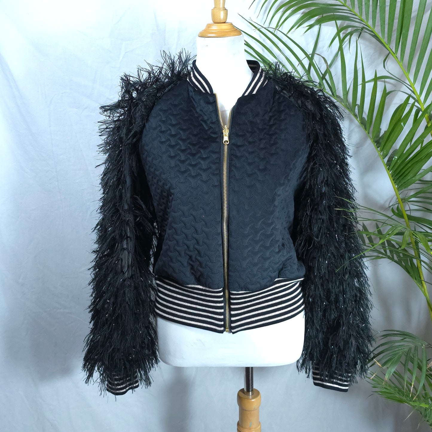 Large Black Feather Like Sleaves