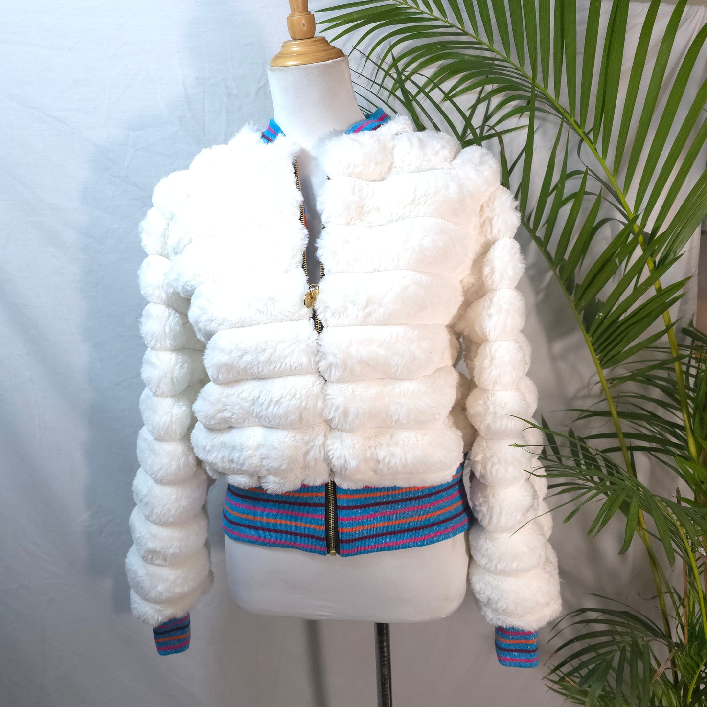 Large White Fur