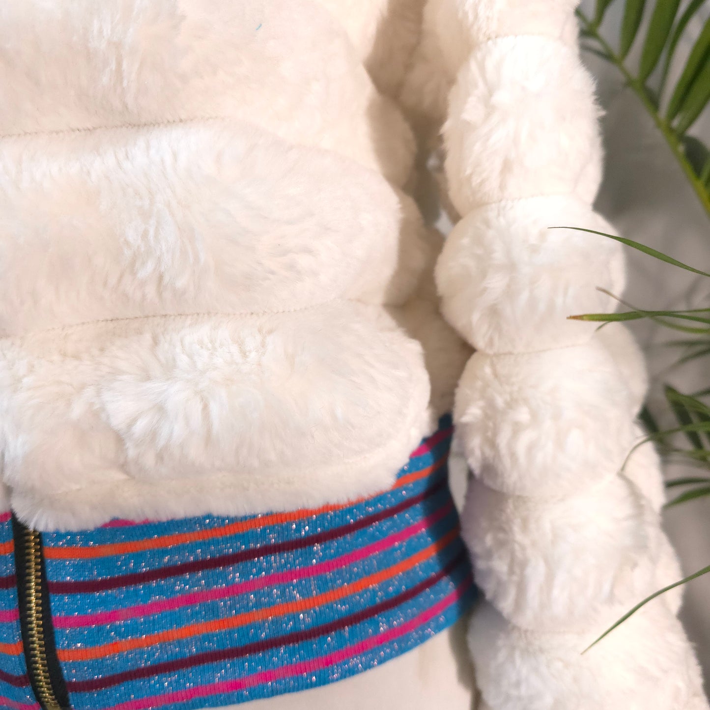 Large White Fur