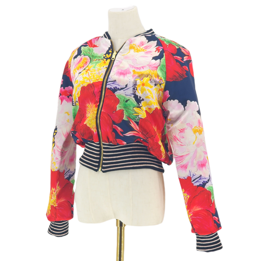 Small Silver and Gold Flower Brocade