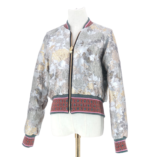 Small Silver and Gold Flower Brocade