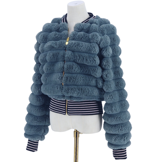Large Grey Fur