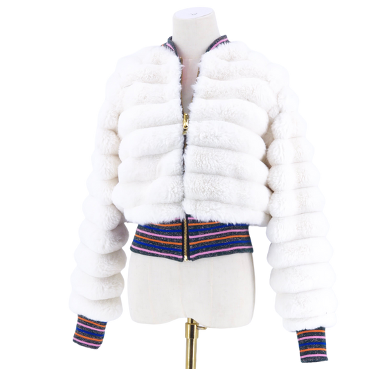 Medium White Fur