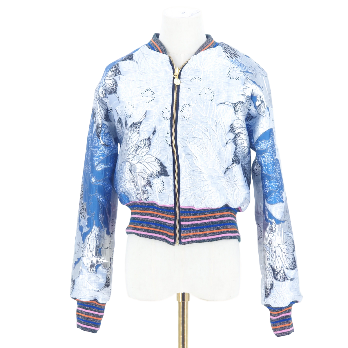 Medium Silver and Blue Brocade