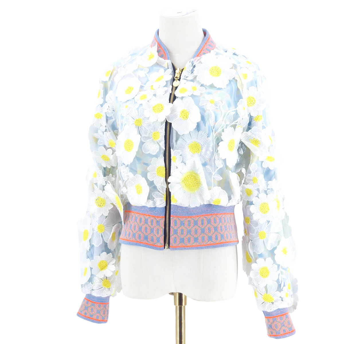 Small White and Yellow 3D Flowers