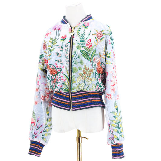 Large White Country Life Embroidered