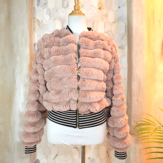 Large Dusty Pink Fur