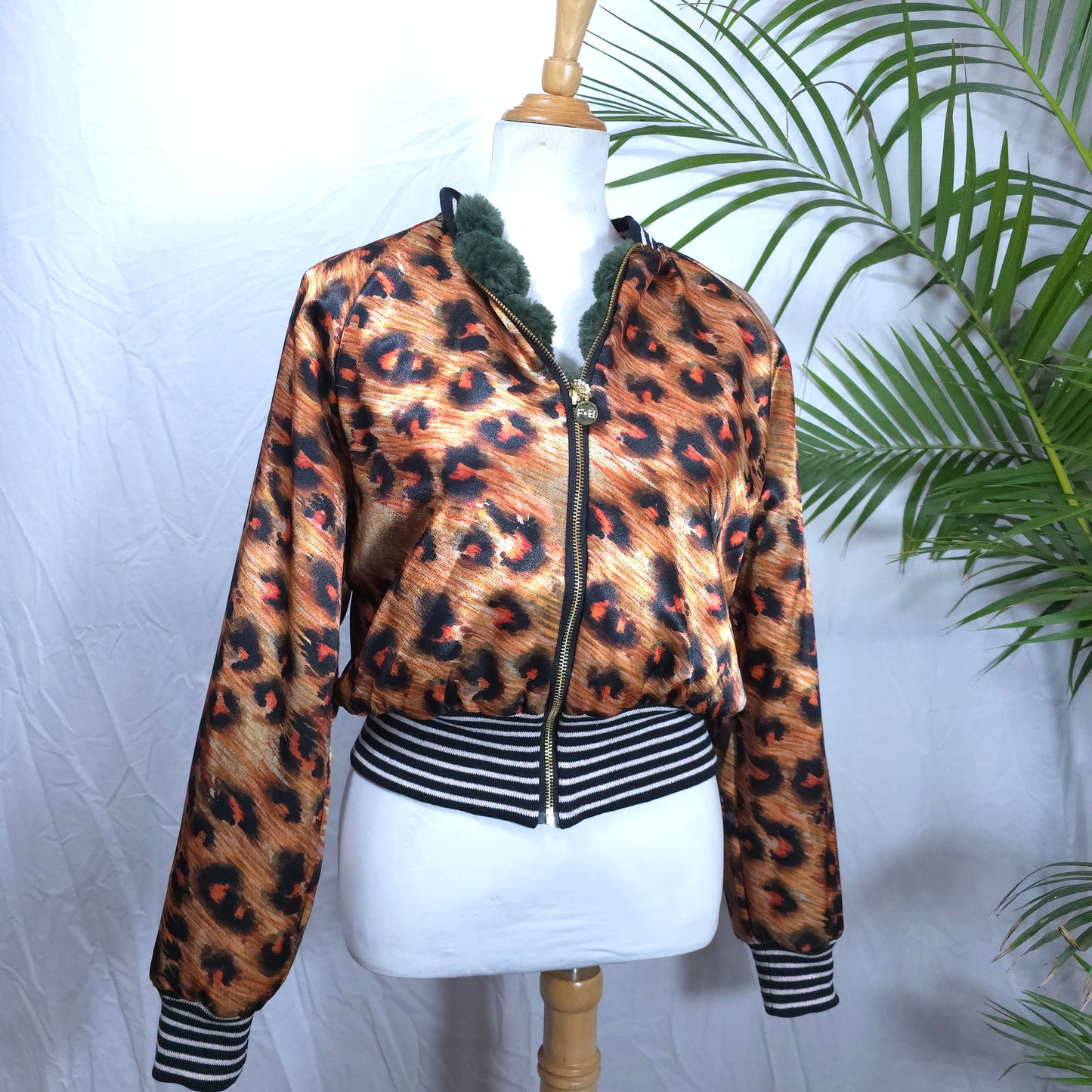 Medium Forest Green Fur